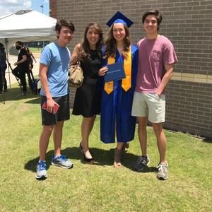 Meet your Posher, Debbie